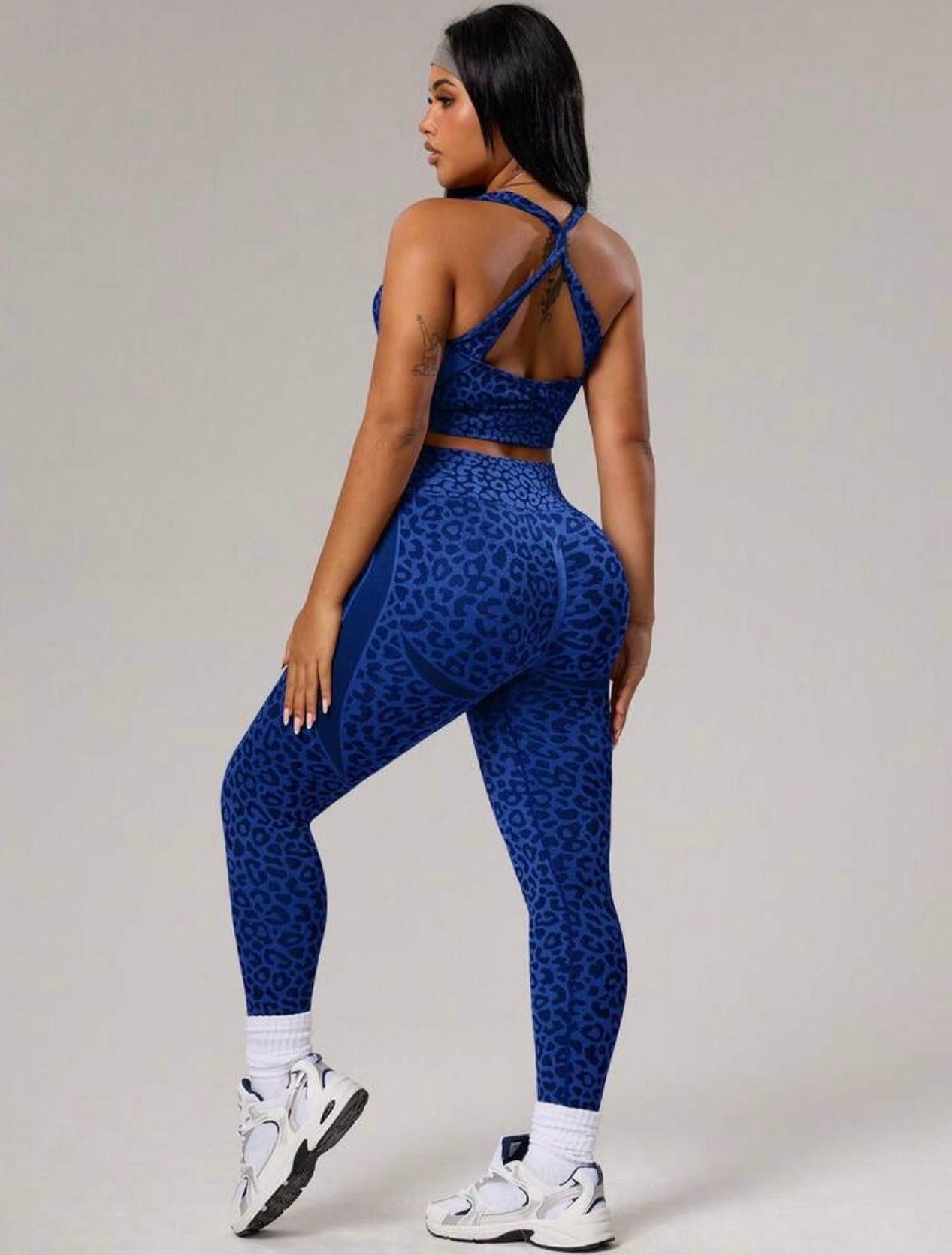 Women’s Plus Size Leopard Jacquard Camisole & Leggings Two-Piece Sports Set