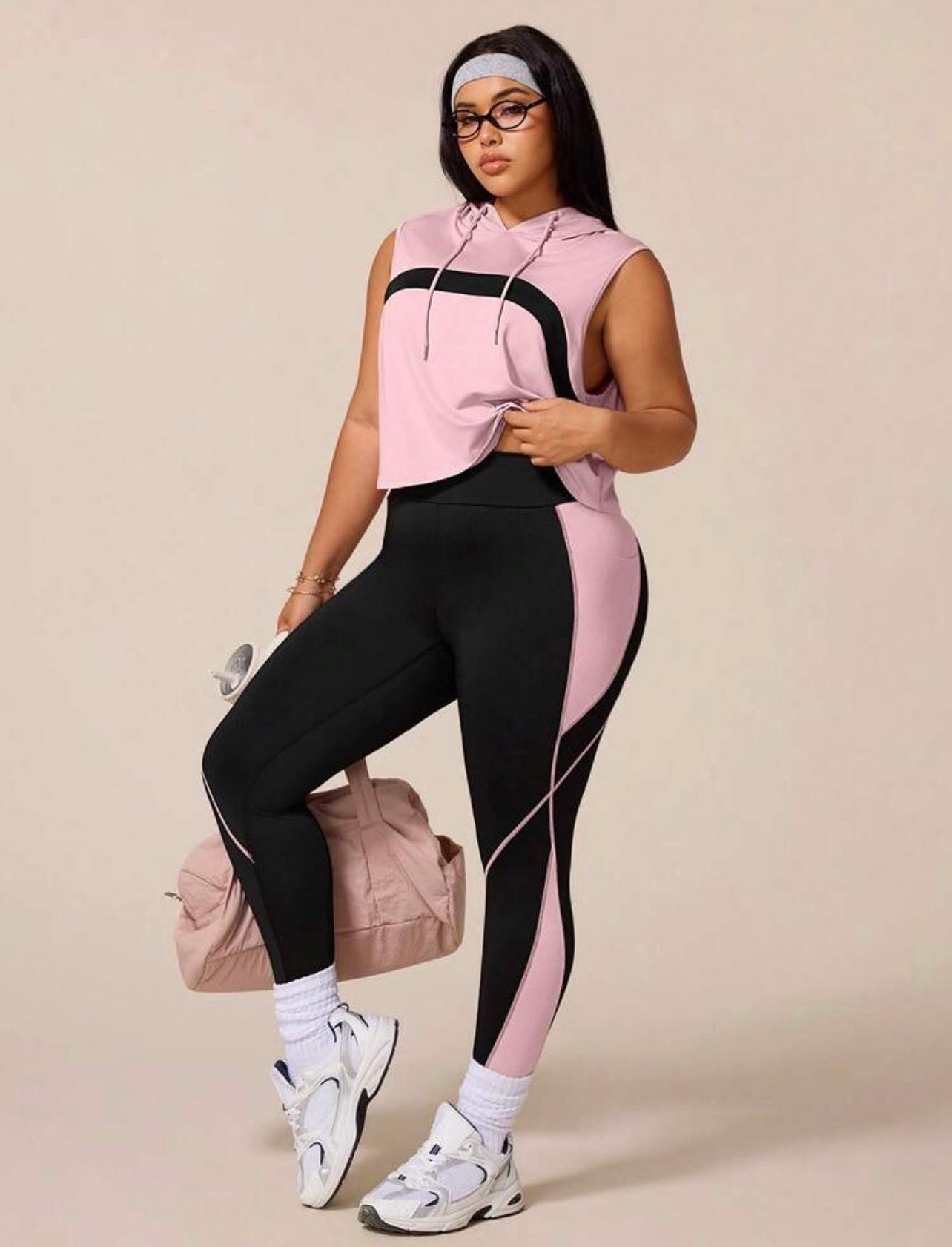 Women’s Plus Size Hooded Sleeveless Workout Set with Contrast Leggings