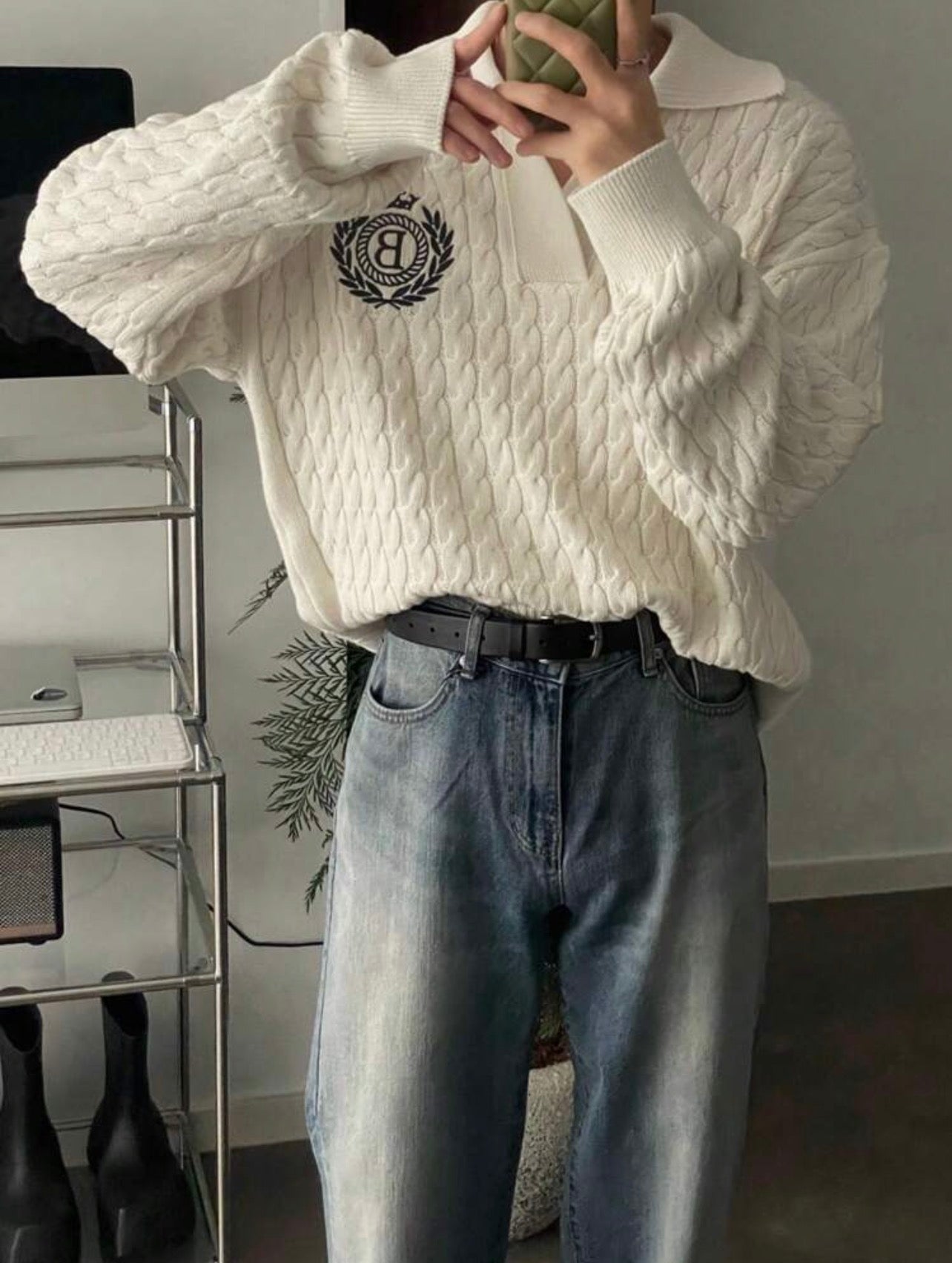 Men’s Drop Shoulder Letter Pattern Knitted Sweater – Casual Relaxed Fit Pullover