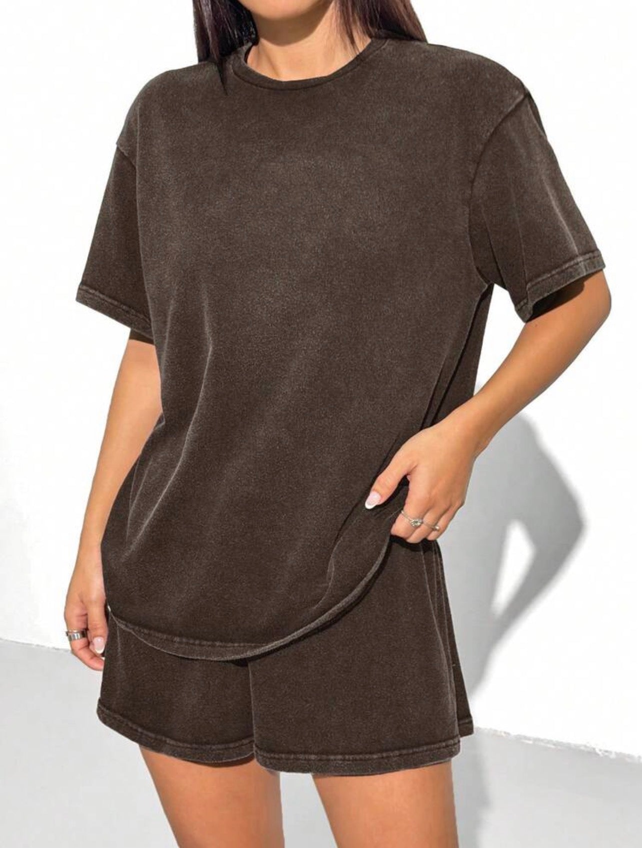 Women’s Vintage Distressed T-Shirt & Shorts Two-Piece Set – Casual Summer Outfit