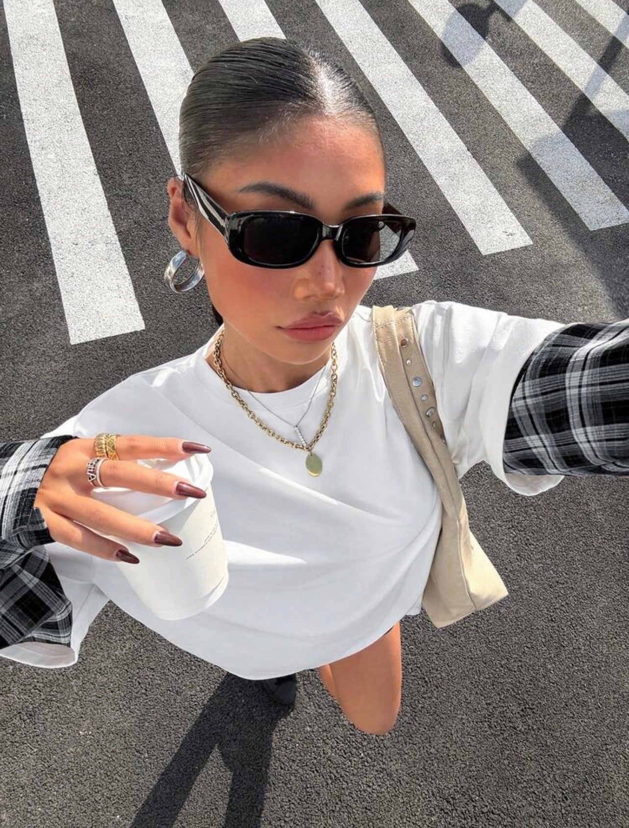 Women’s Contrast Color Knit T-Shirt – Casual Short Sleeve Top