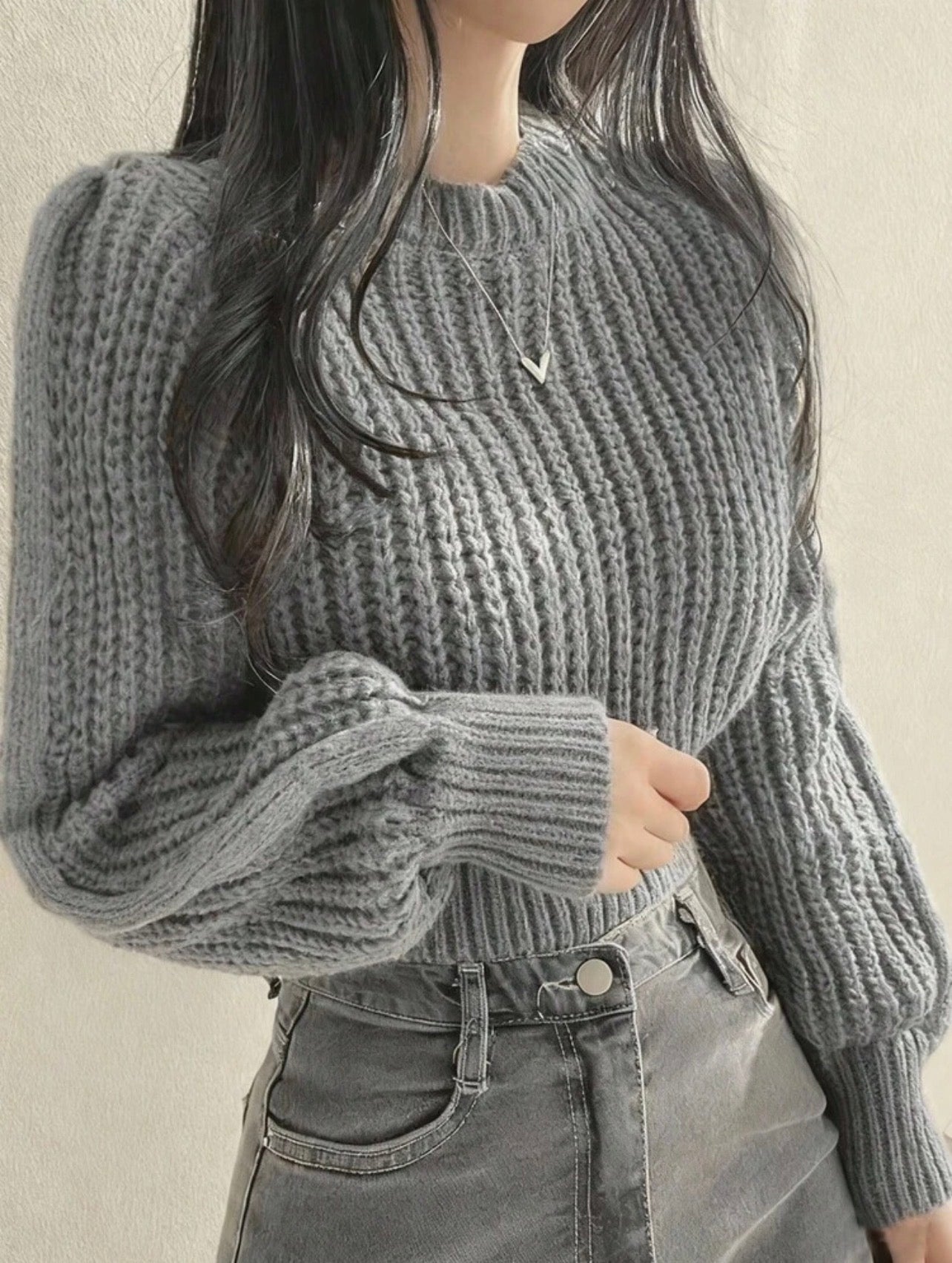 Women’s Crew Neck Long Sleeve Cropped Sweater – Casual Solid Knit Top