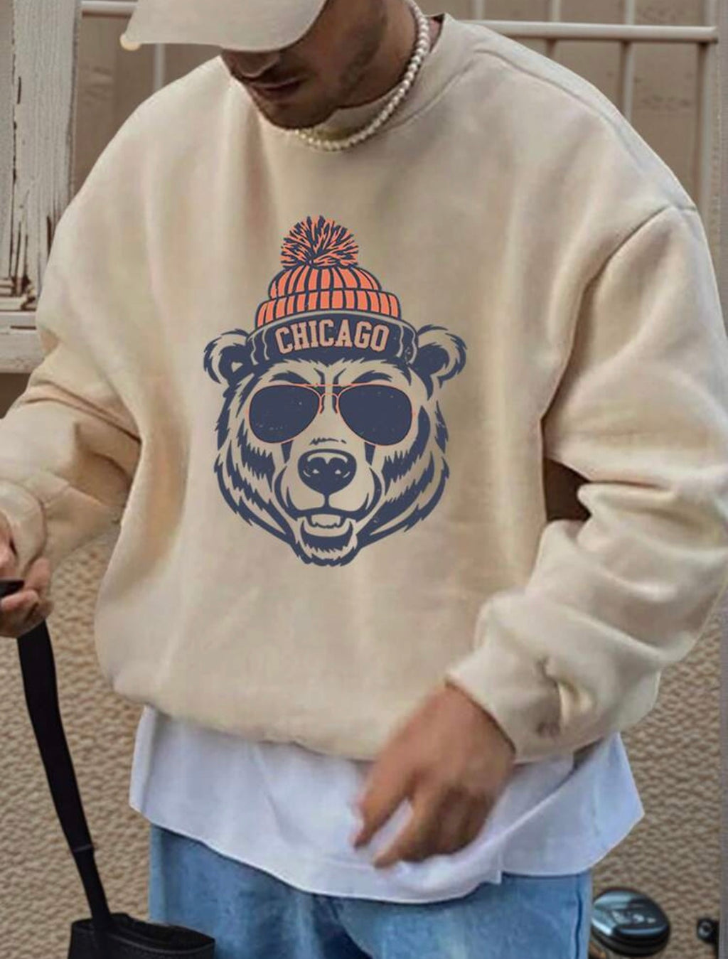 Men’s Bear Head Print Round Neck Sweatshirt – Loose Fit Casual Pullover