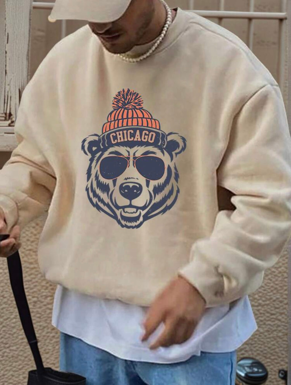 Men’s Bear Head Print Round Neck Sweatshirt – Loose Fit Casual Pullover