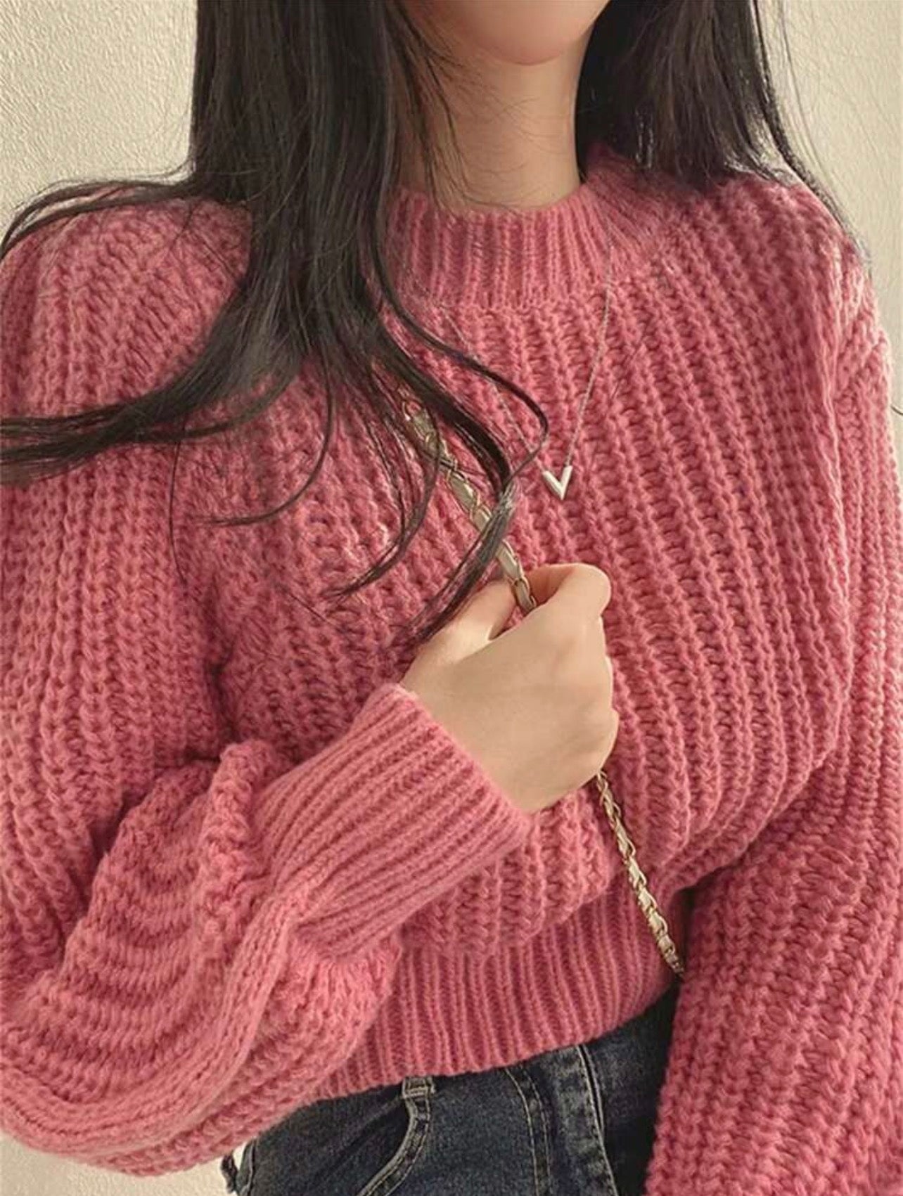 Women’s Crew Neck Long Sleeve Cropped Sweater – Casual Solid Knit Top