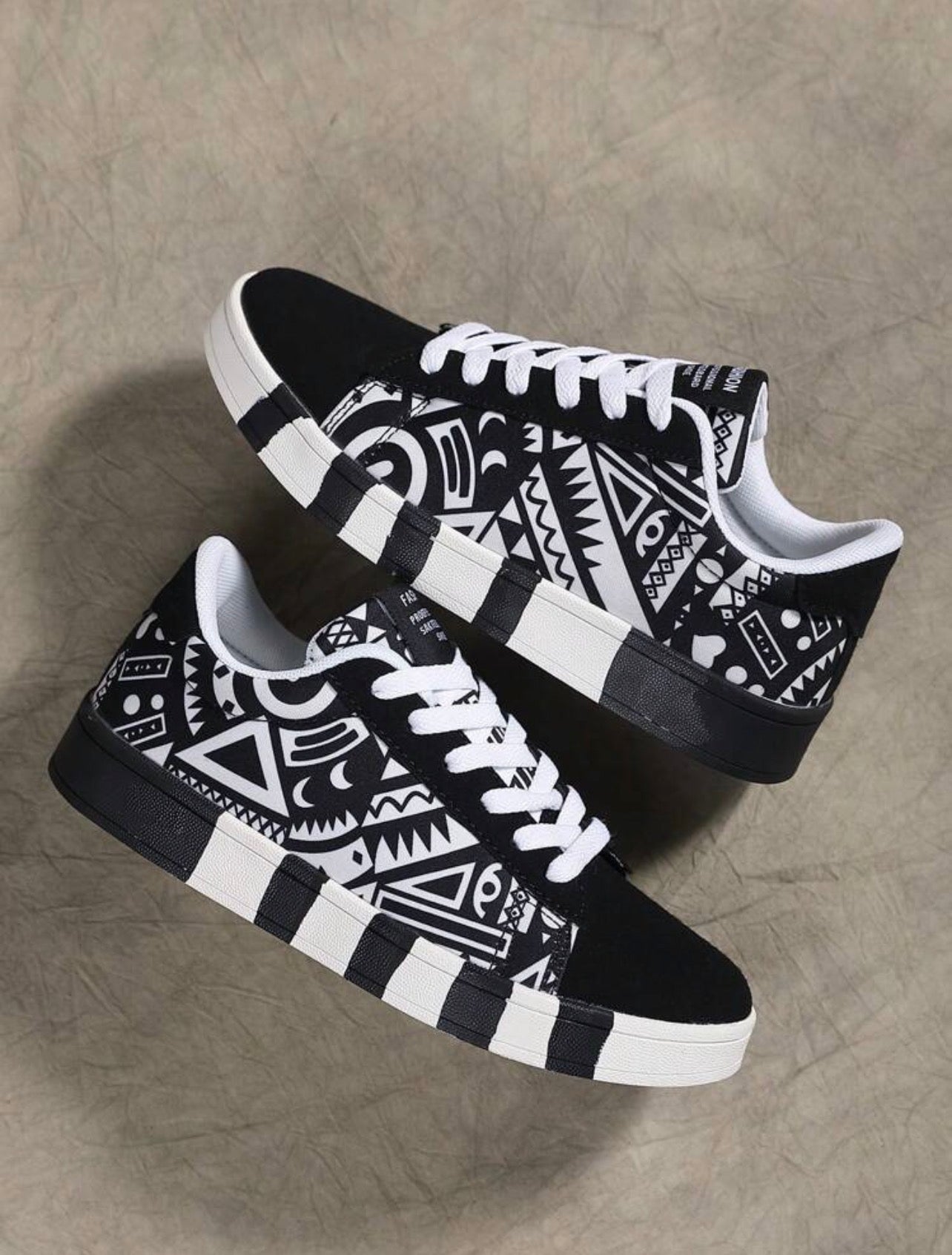 Women’s Casual Geometric Print Color Block Skate Shoes – Outdoor Comfort Sneakers