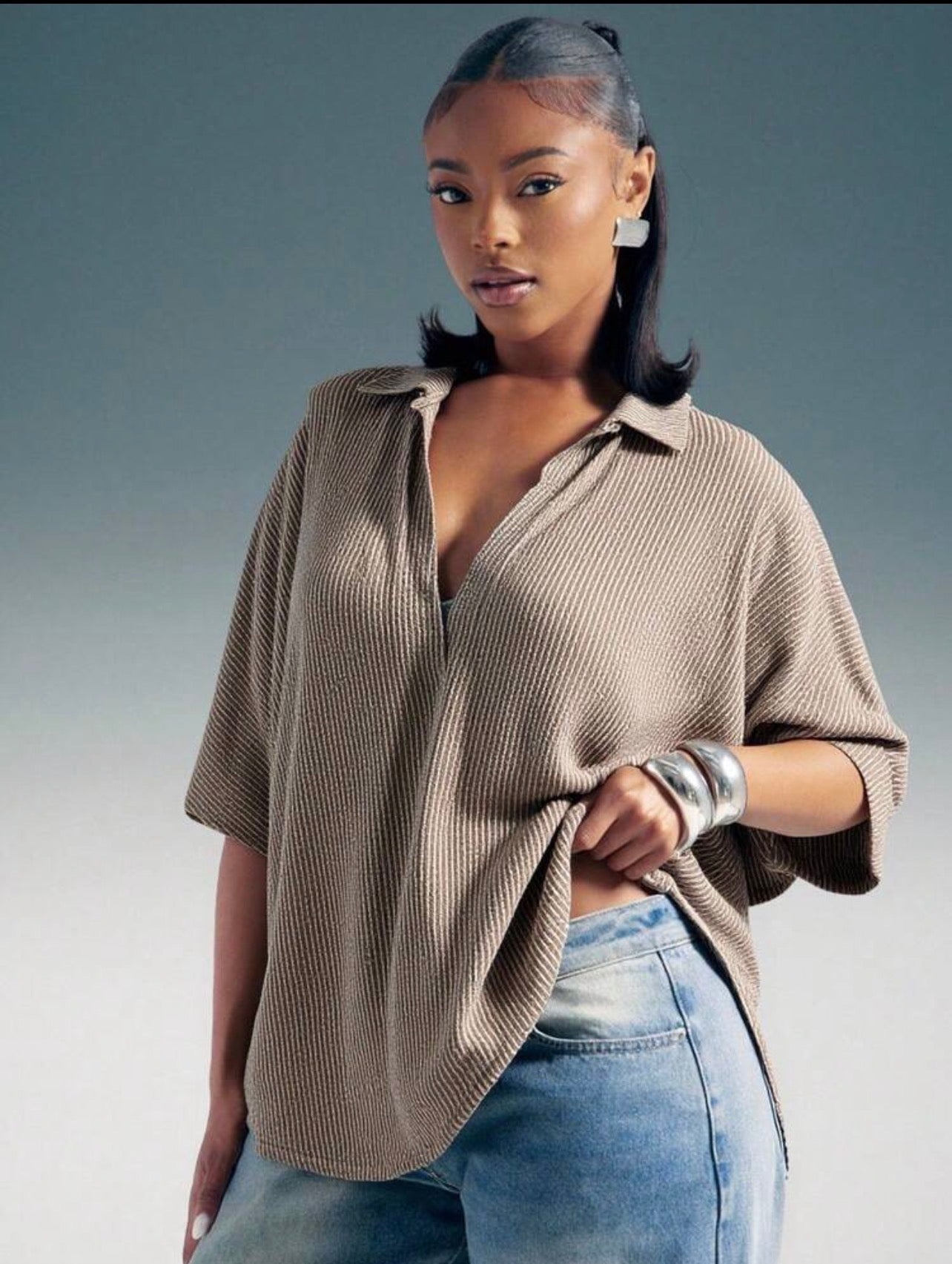 Women’s Plunge Neck Collared Oversized Short Sleeve Top – Casual Fashion Wear