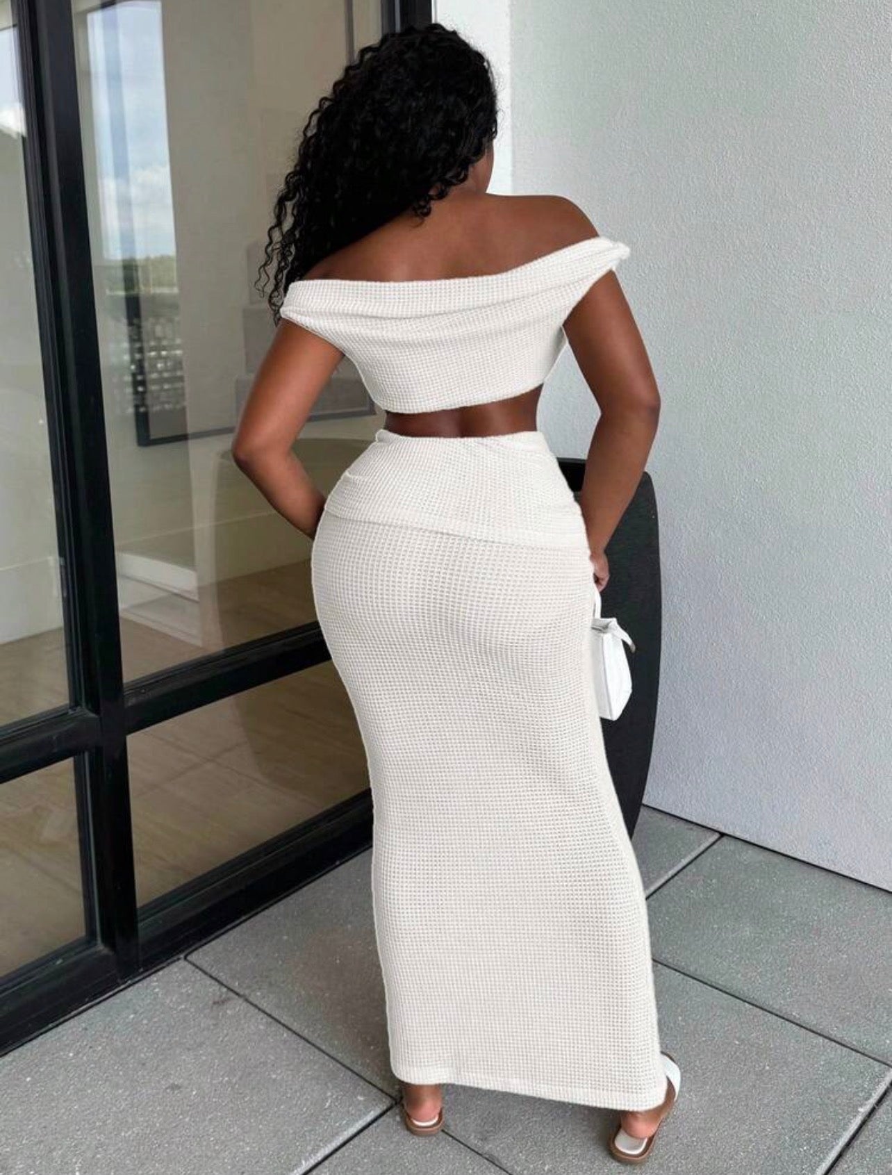 Women’s 2-Piece Crochet Knit Vacation Set – Asymmetrical Cutout Top & Fishtail Skirt