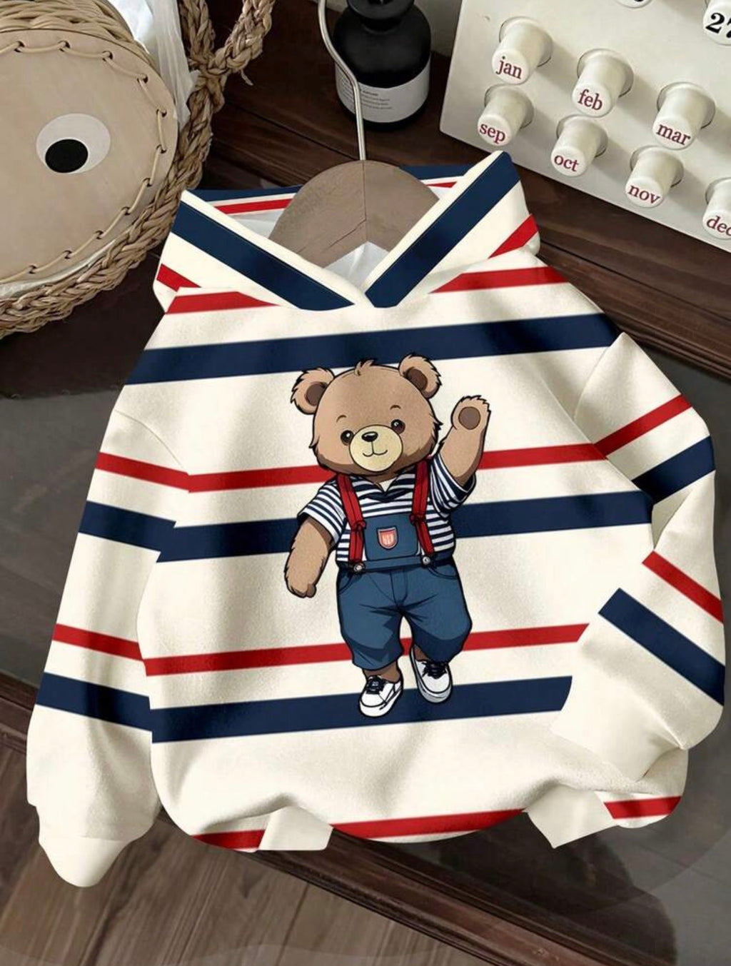 Women’s Collegiate Print Loose Fit Long Sleeve Sweatshirt – Casual Streetwear Style