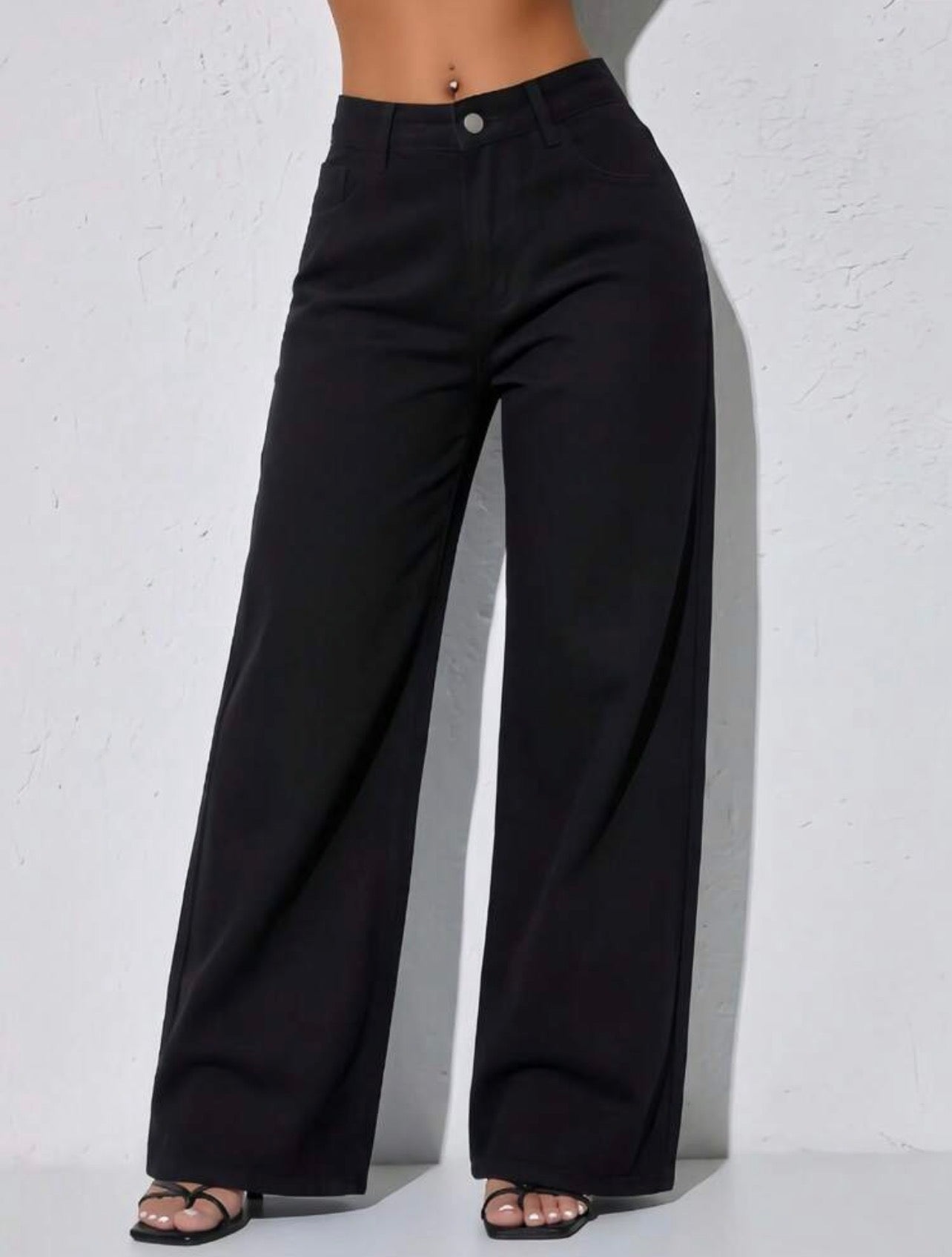 Women’s Low-Waist Wide-Leg Denim Jeans with Slant Pockets – Casual Everyday Wear