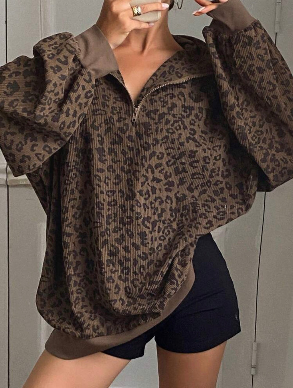 Women’s Leopard Print Zip-Up Long Sleeve Sweatshirt – Casual Fall Jacket Style Top
