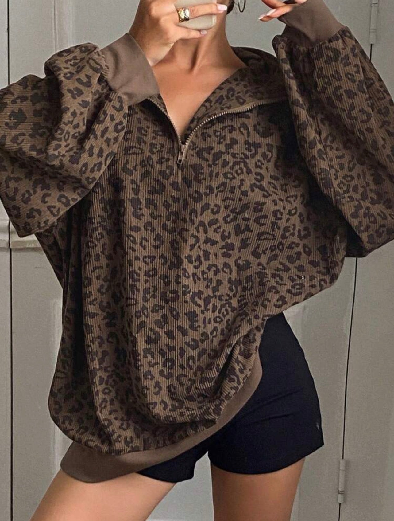 Women’s Leopard Print Zip-Up Long Sleeve Sweatshirt – Casual Fall Jacket Style Top