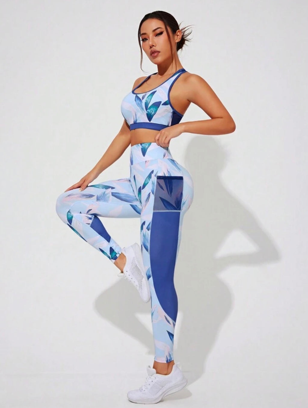 Women’s Printed Racerback Bra, Twisted Back Tank Top & High Waist Leggings Workout Set