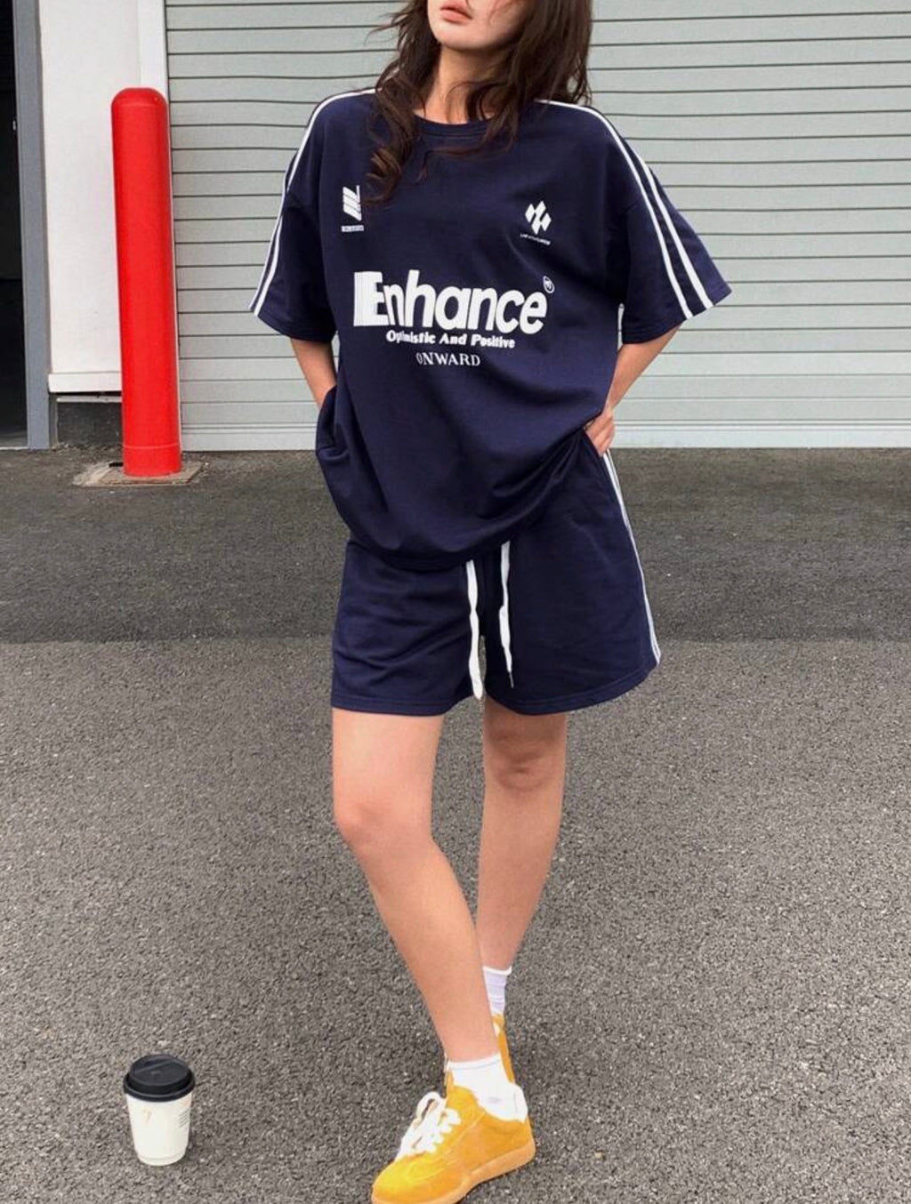 Women’s Letter Graphic Contrast Stripe T-Shirt & Shorts Two-Piece Pajama Set
