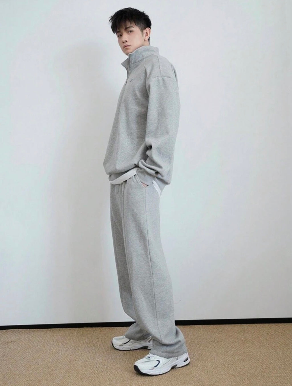 Men’s Solid Color Zip Pullover & Loose Sweatpants Two-Piece Tracksuit Set – Casual Autumn Outfit