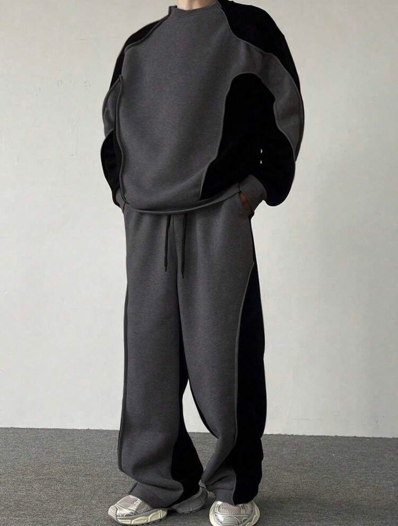 Men’s Contrast Color Long Sleeve Sweatshirt & Sweatpants Two-Piece Set – Casual Cozy Outfit