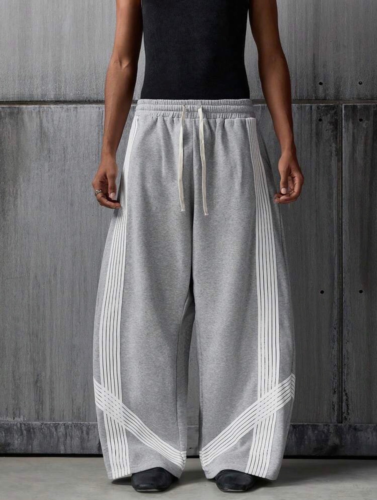 Men’s Striped Loose Fit Trousers – Sporty Streetwear Pants