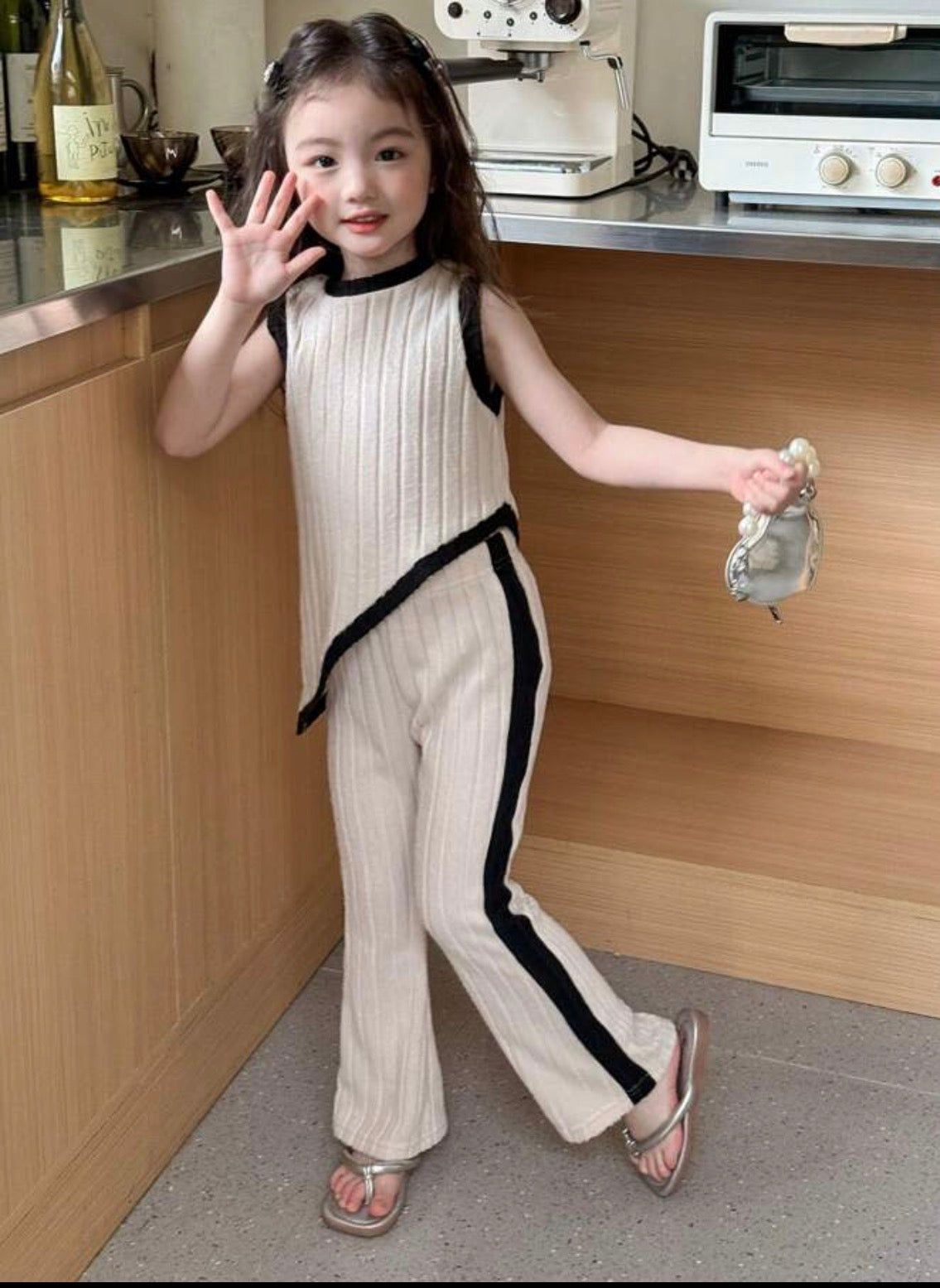 Girls Black & White Color Block Asymmetrical Top and Pants 2-Piece Fashion Set