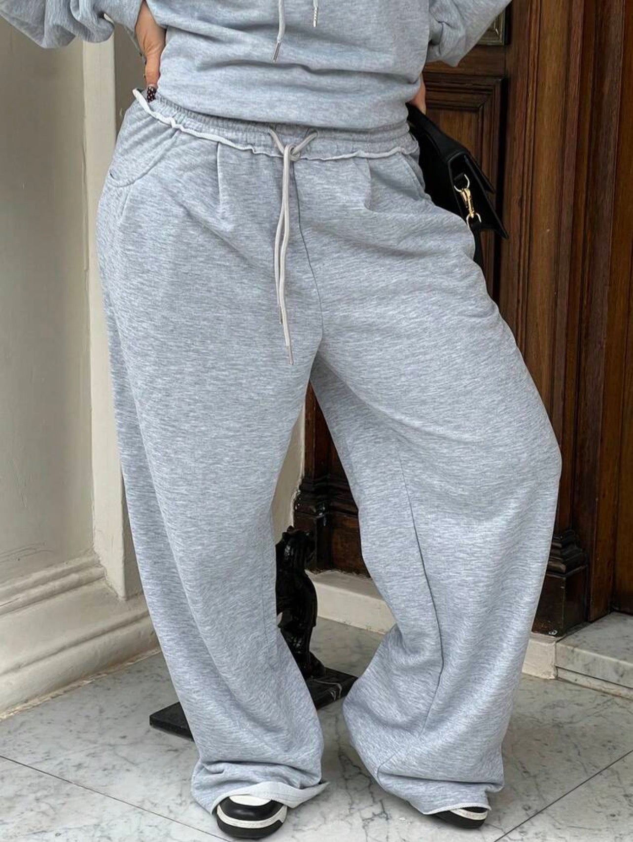 Women’s Elastic Waist Straight Baggy Pants – Casual Streetwear Essentials