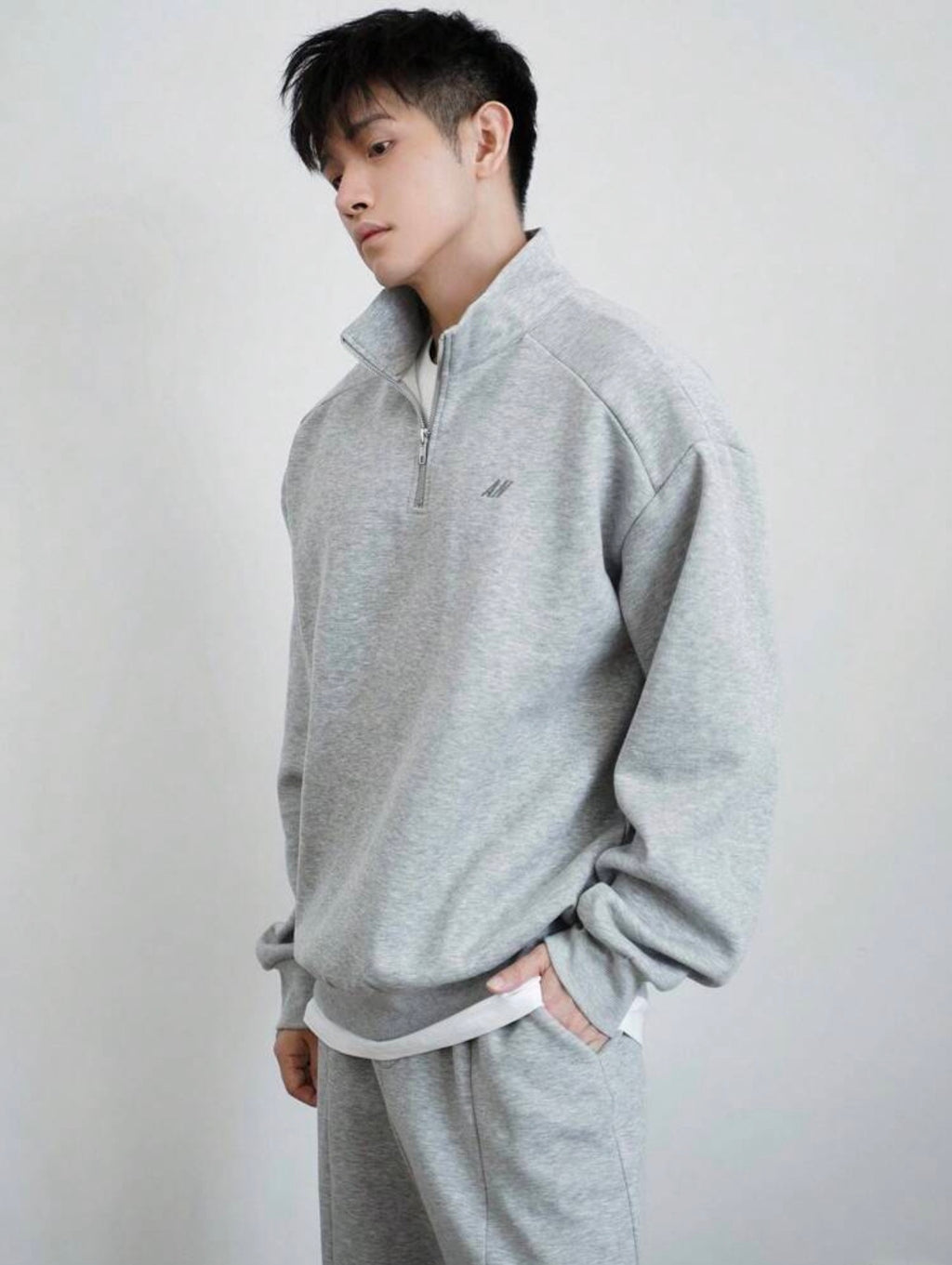 Men’s Solid Color Zip Pullover & Loose Sweatpants Two-Piece Tracksuit Set – Casual Autumn Outfit