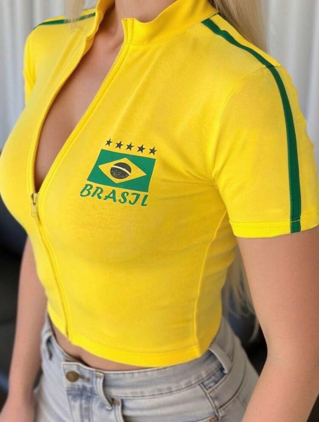 Women’s Zip-Up Fitted Cropped Jersey Top – Short Sleeve Casual Shirt