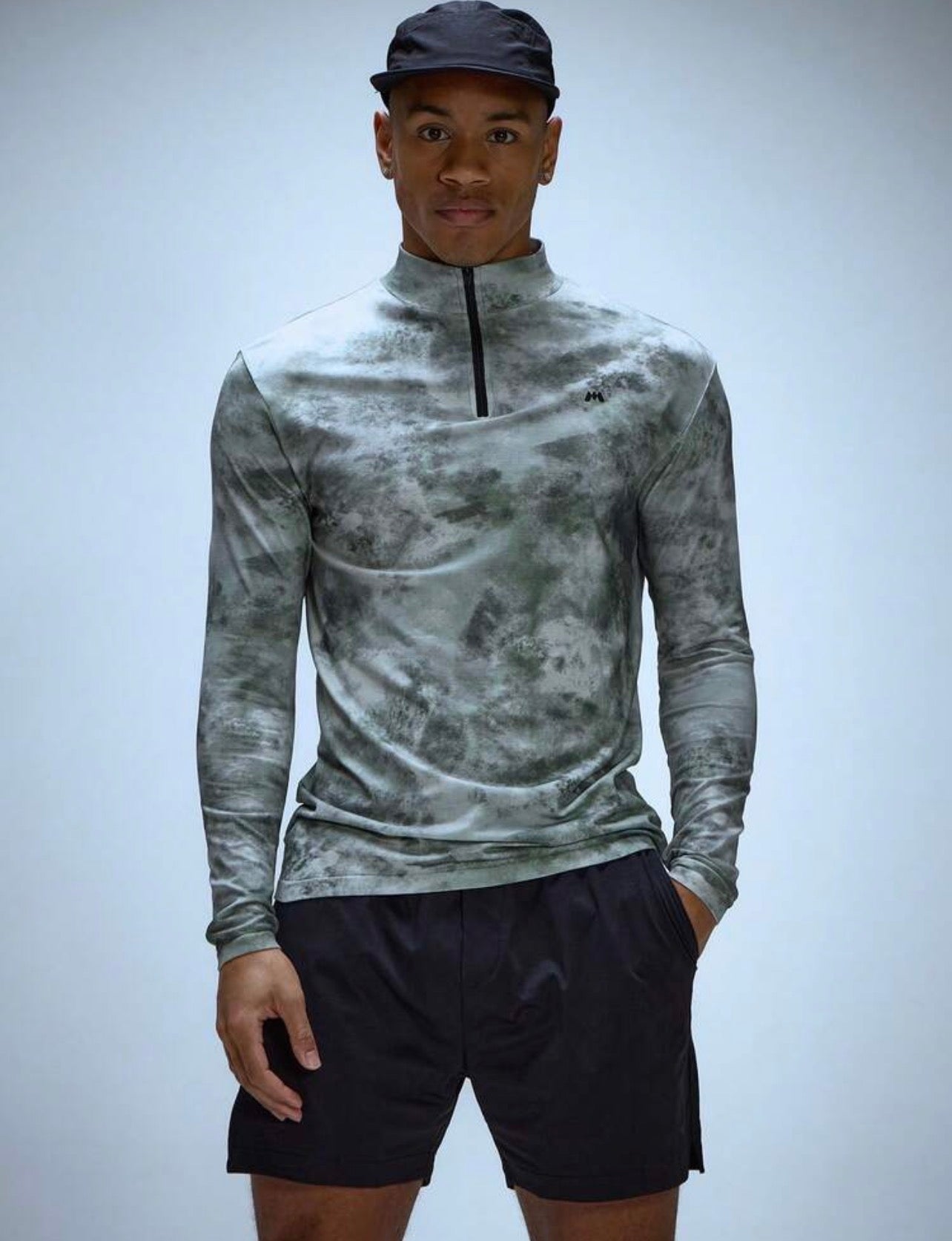 Men’s Seamless High Zip Neck Long Sleeve Athletic Gym Top with All-Over Print