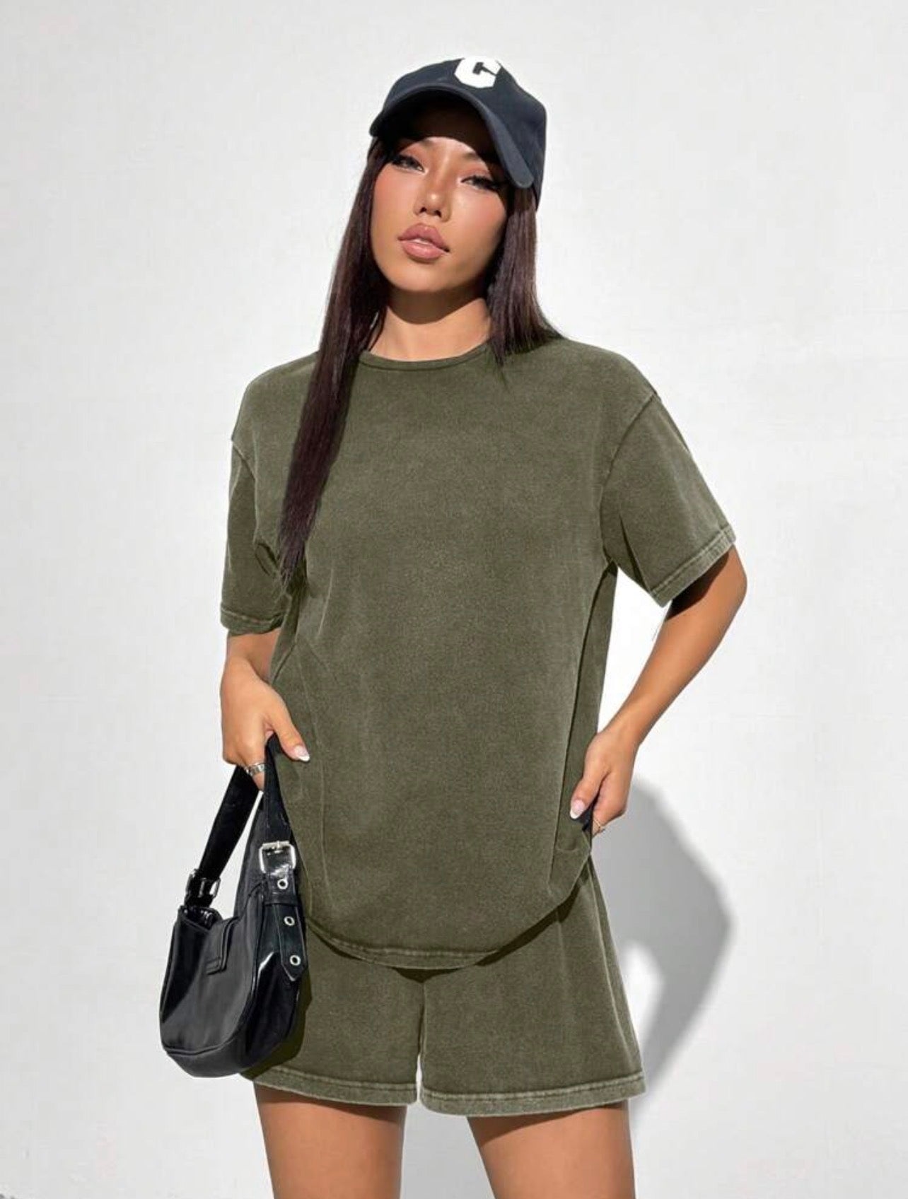 Women’s Vintage Distressed T-Shirt & Shorts Two-Piece Set – Casual Summer Outfit