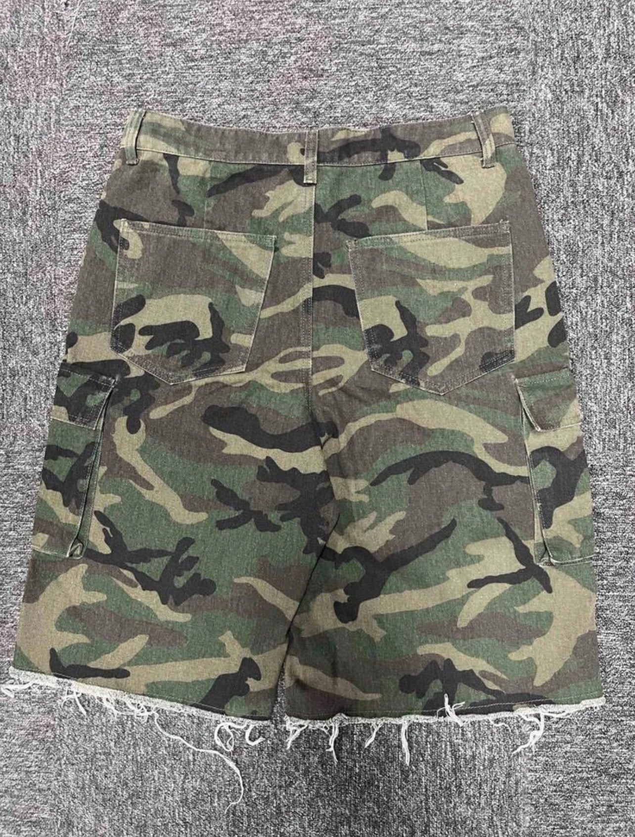 Men’s Y2K Camouflage Straight Fit Denim Shorts – Casual Streetwear Bottoms