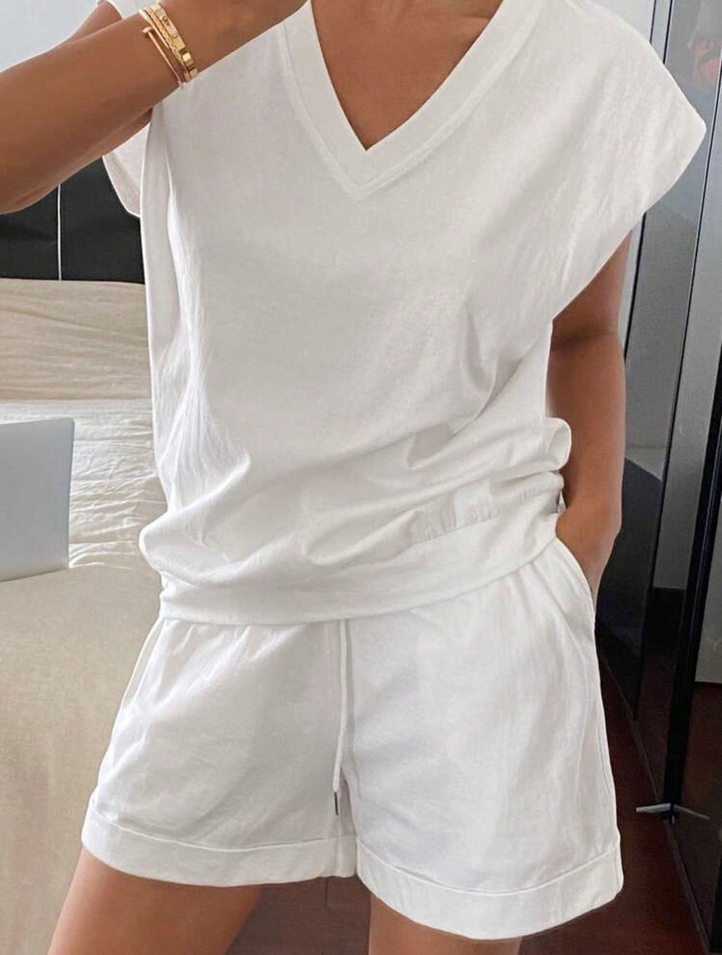 Women’s Solid Color Sleeveless Top & Shorts Two-Piece Loungewear Set