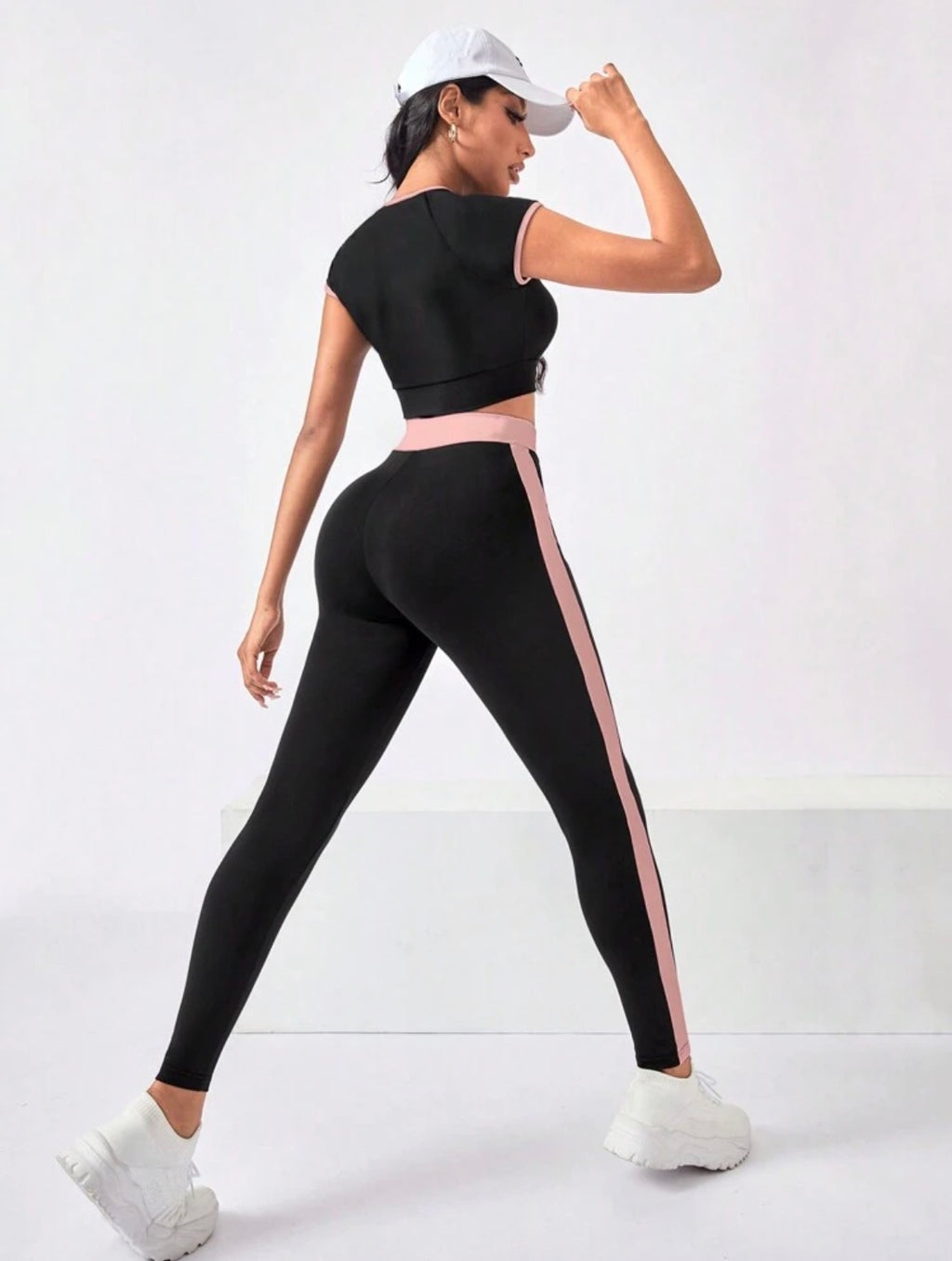 Dewbera Women’s Active Chic 2-Piece Sportswear Set – Casual Comfort & Everyday Style