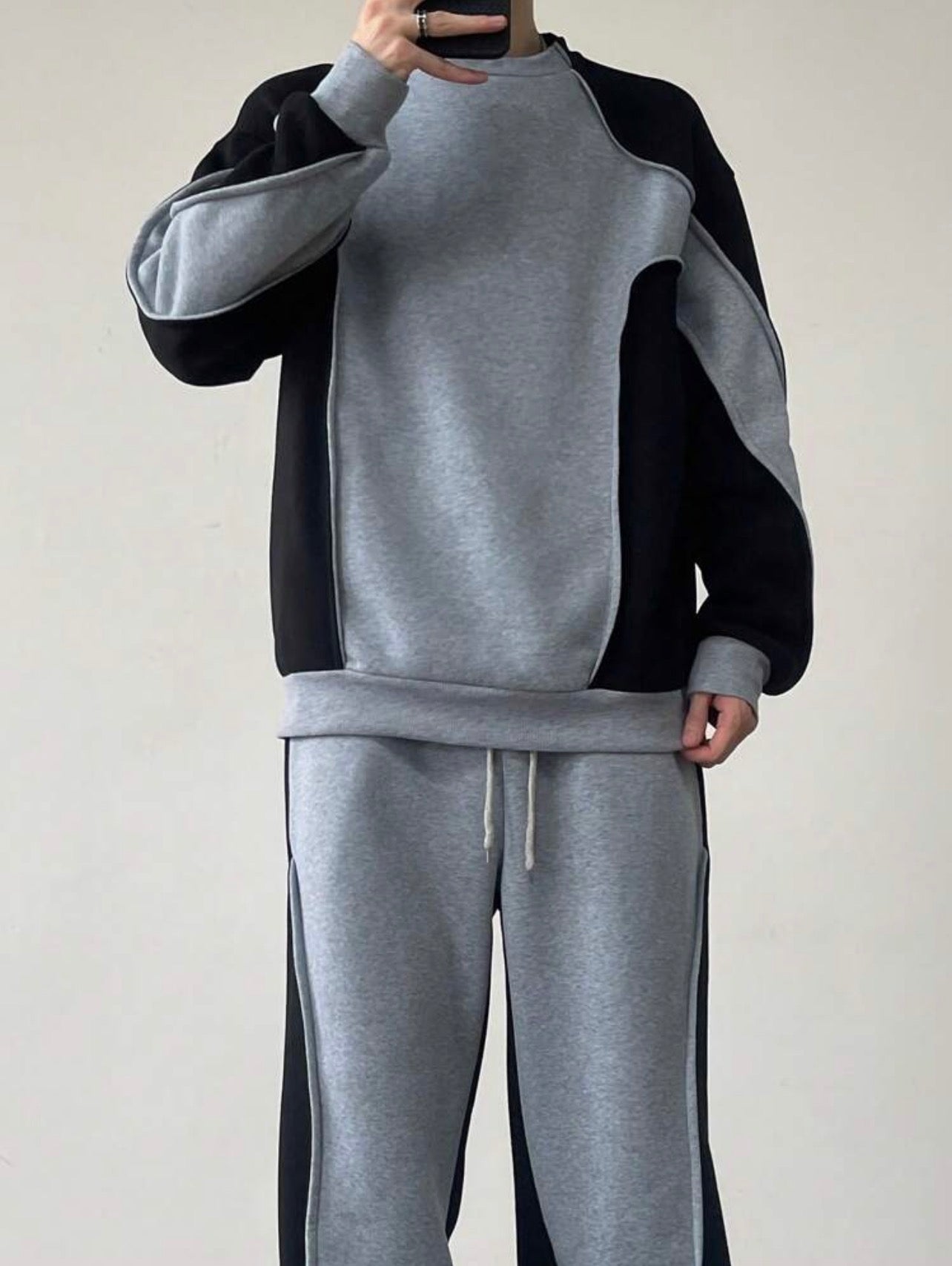 Men’s Contrast Color Long Sleeve Sweatshirt & Sweatpants Two-Piece Set – Casual Cozy Outfit
