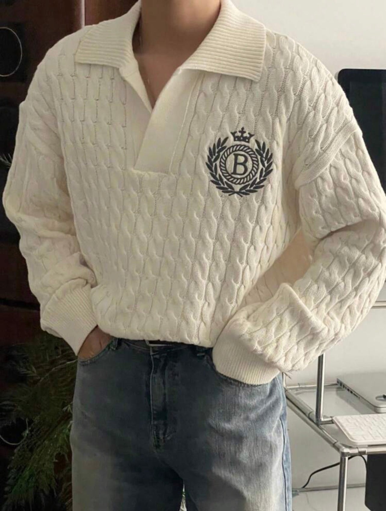 Men’s Drop Shoulder Letter Pattern Knitted Sweater – Casual Relaxed Fit Pullover