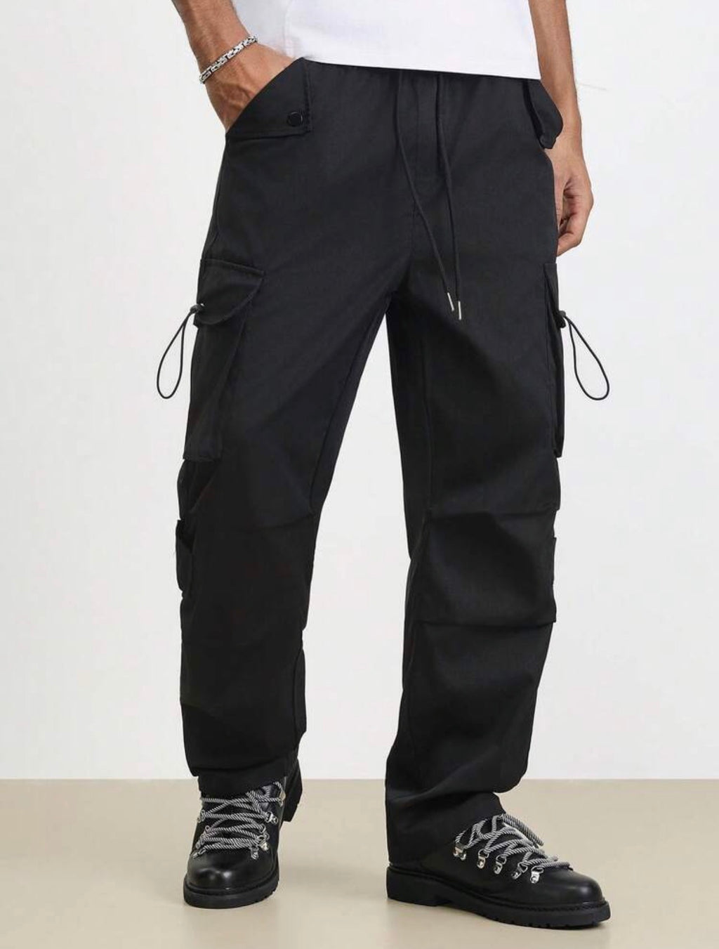 Men’s Oversized Baggy Cargo Pants with Flap Pockets & Drawstring Waist – Casual Streetwear Trousers