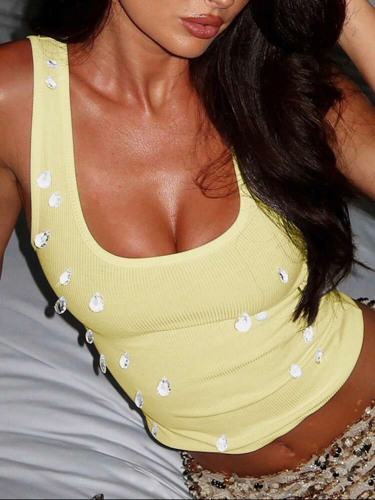 Women’s Cropped Ribbed Camisole Tank Top with Diamond Detail – Casual Summer Sleeveless Top