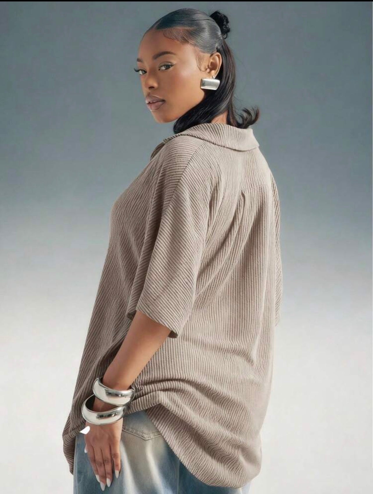 Women’s Plunge Neck Collared Oversized Short Sleeve Top – Casual Fashion Wear