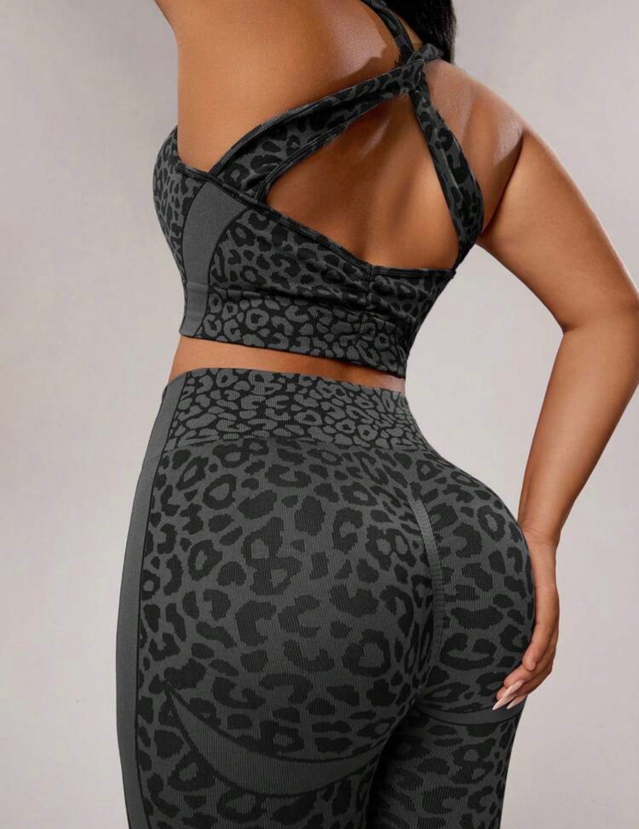 Women’s Plus Size Leopard Jacquard Camisole & Leggings Two-Piece Sports Set