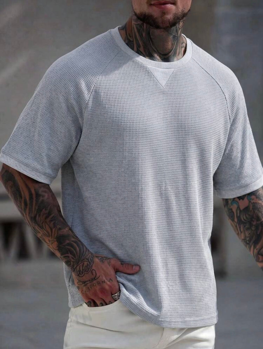 Men’s Minimalist Dropped Shoulder Short Sleeve T-Shirt – Casual Daily Commute Top