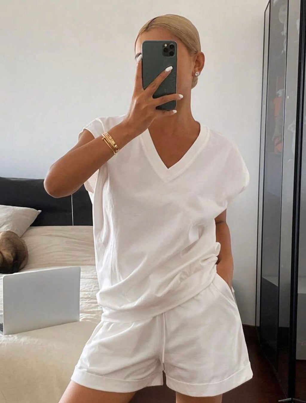 Women’s Solid Color Sleeveless Top & Shorts Two-Piece Loungewear Set