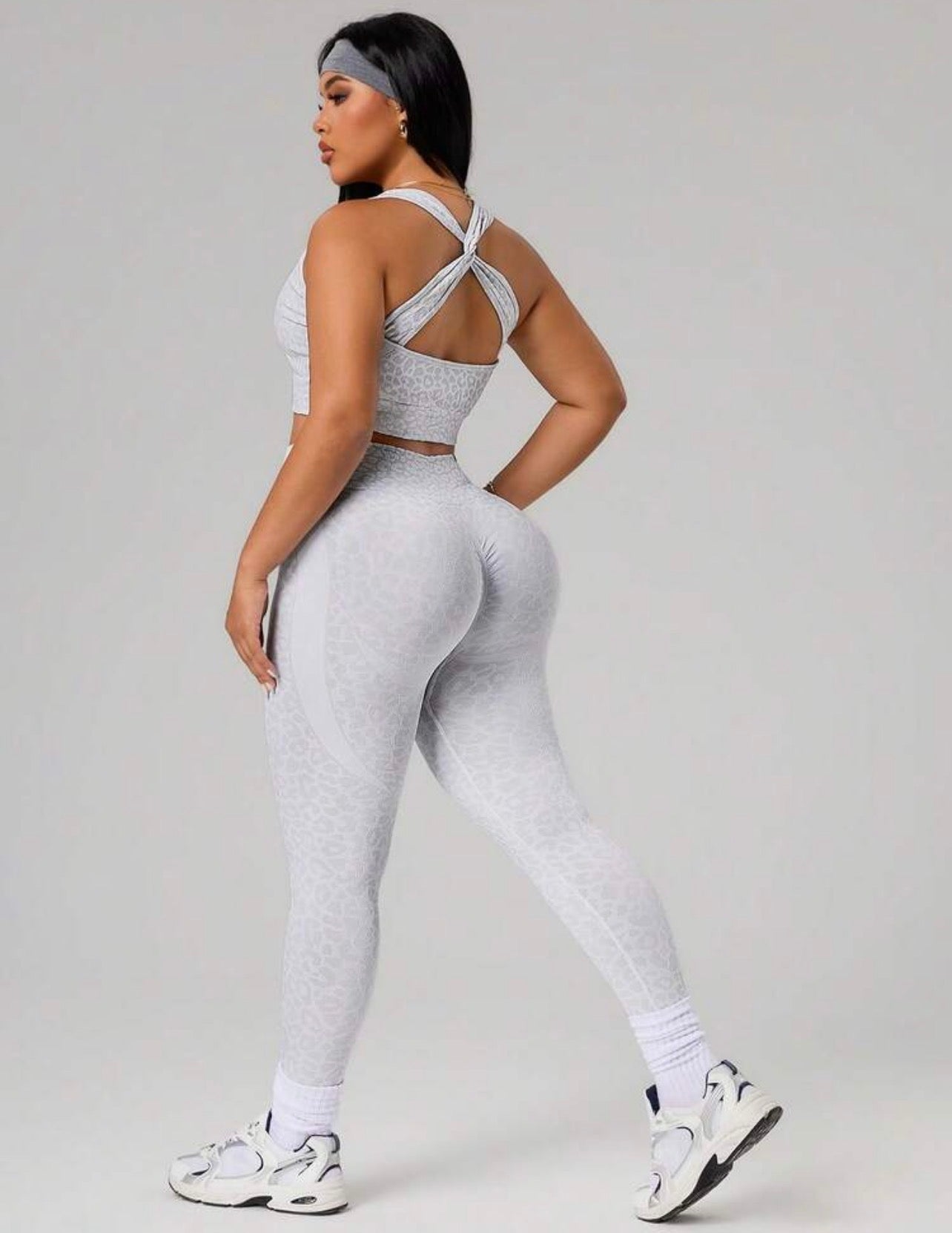 Women’s Plus Size Leopard Jacquard Camisole & Leggings Two-Piece Sports Set