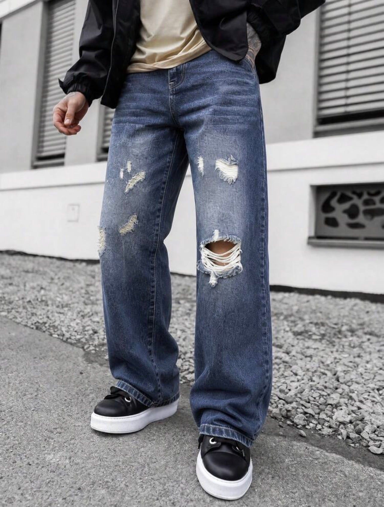 Men’s Distressed Wide Leg Jeans – Youthful Streetwear Denim Pants