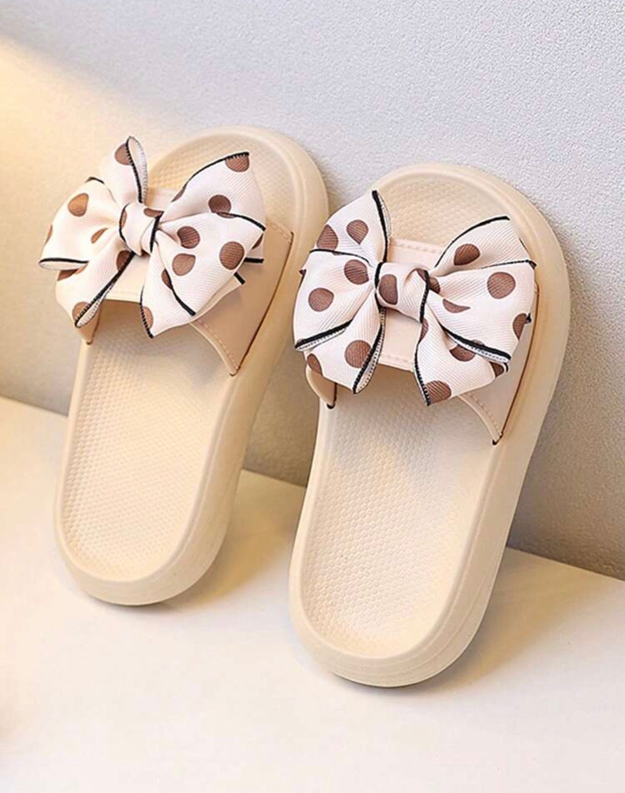 Girls’ Princess Style Bow Decor Slip-On Slippers with Soft Sole for Indoor & Outdoor Wear