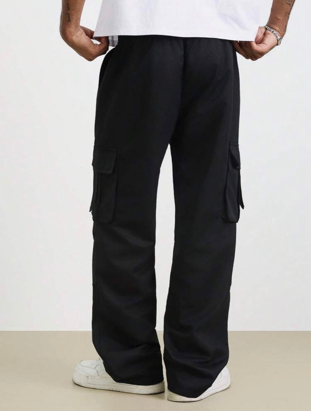Men’s Oversized Baggy Cargo Pants with Flap Pockets & Drawstring Waist – Casual Streetwear Trousers
