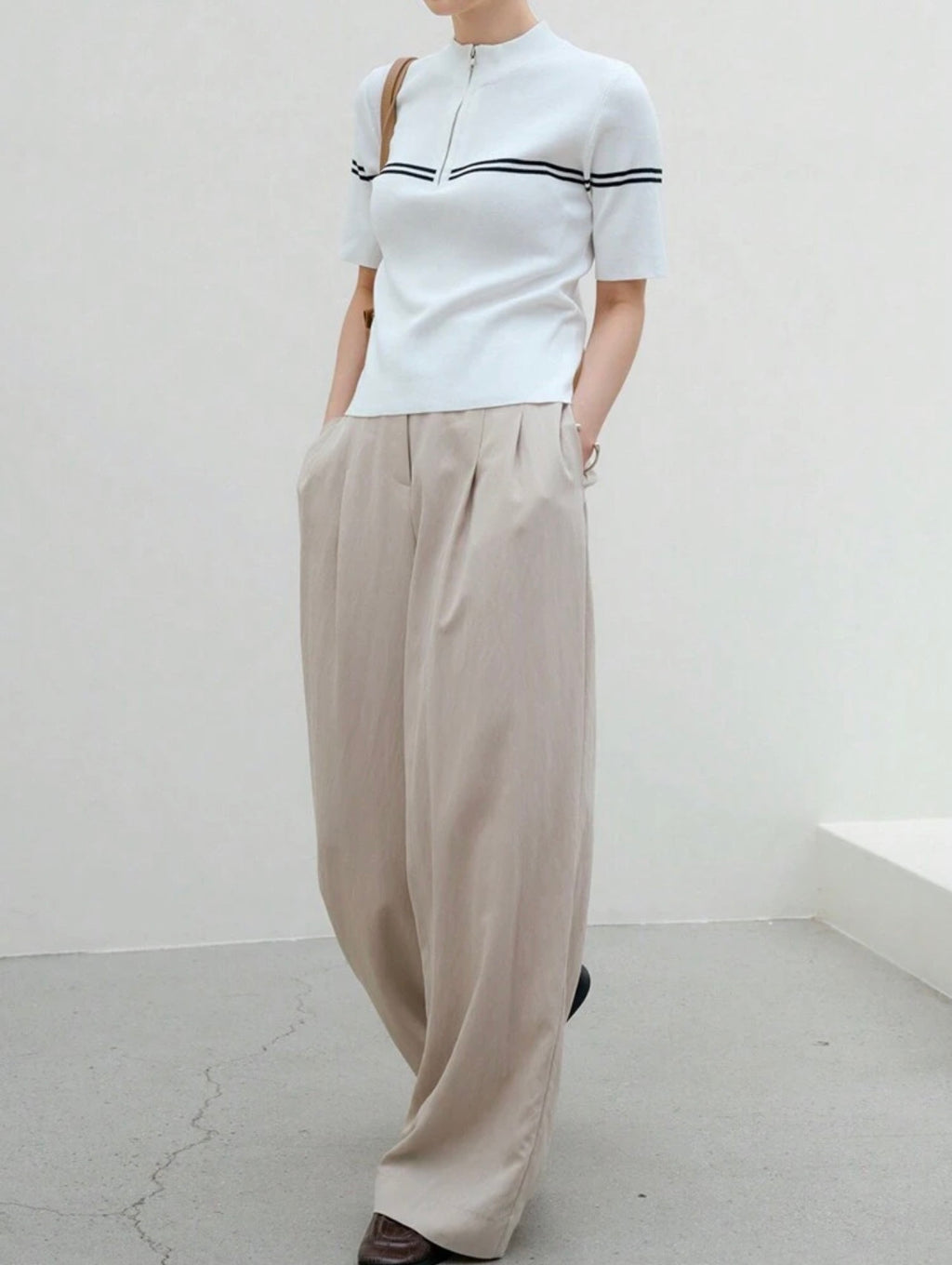 Women’s Business Casual Stand Collar Short Sleeve Knit Pullover Top