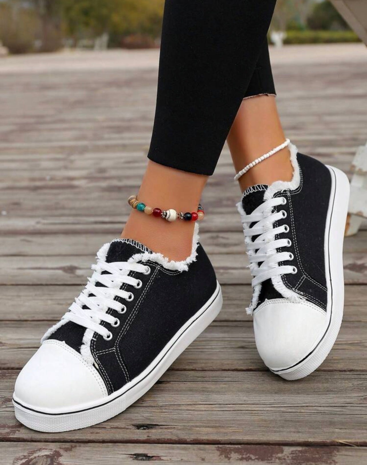 Women’s Round Toe Lace-Up Canvas Sneakers with Frayed Detail for Everyday Casual Wear