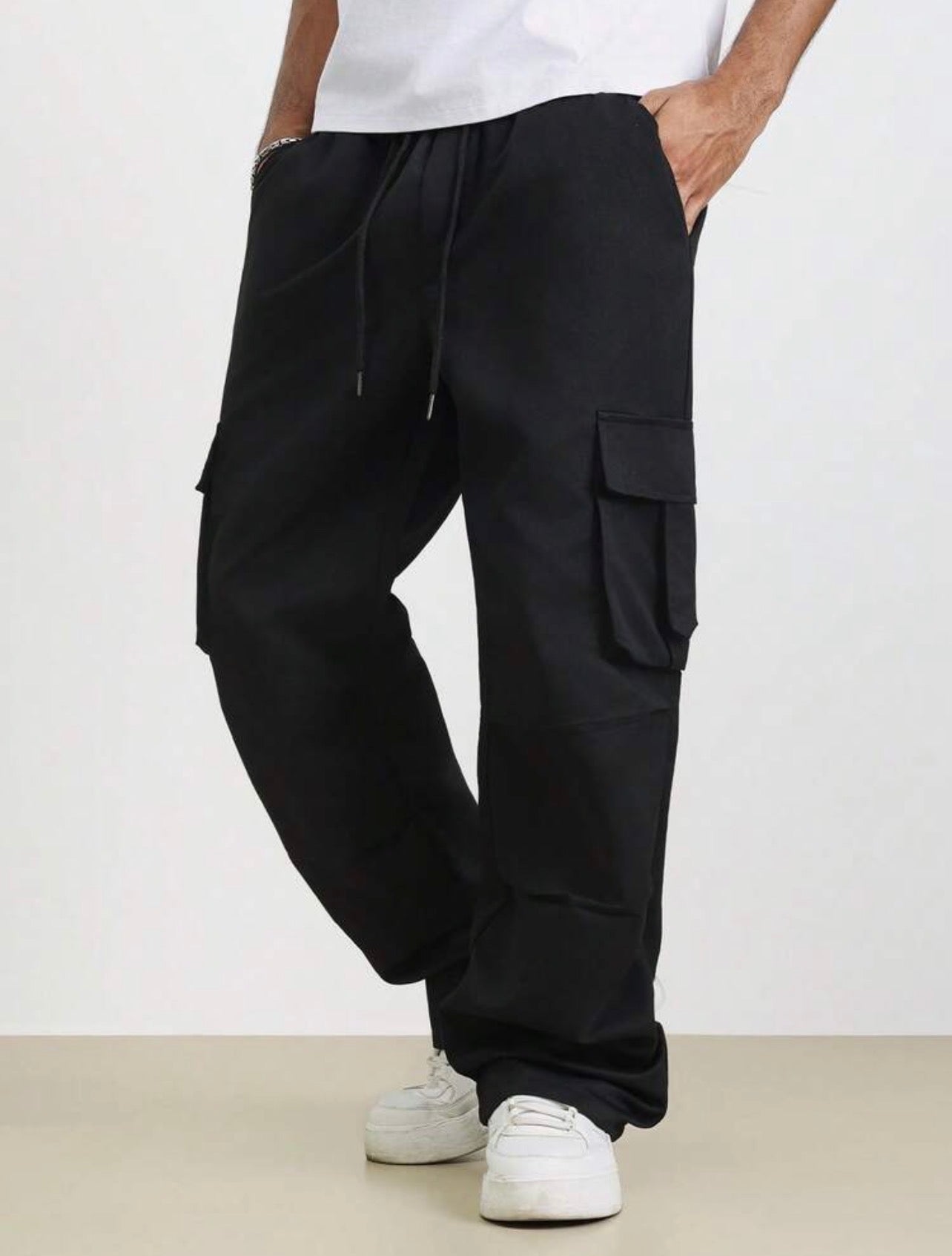 Men’s Oversized Baggy Cargo Pants with Flap Pockets & Drawstring Waist – Casual Streetwear Trousers