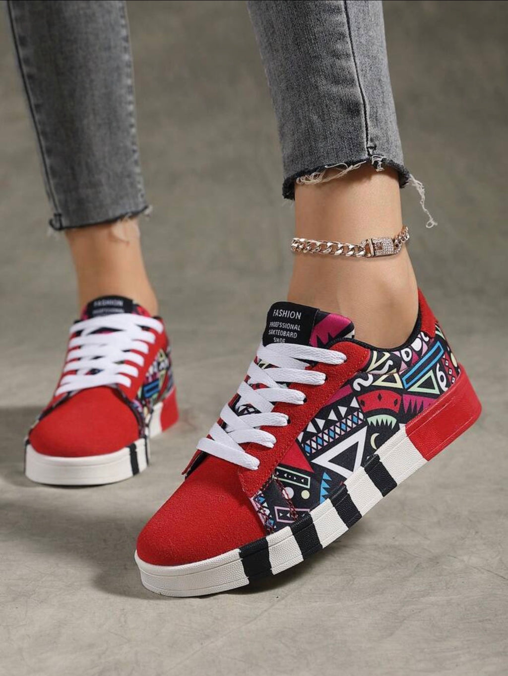 Women’s Casual Geometric Print Color Block Skate Shoes – Outdoor Comfort Sneakers