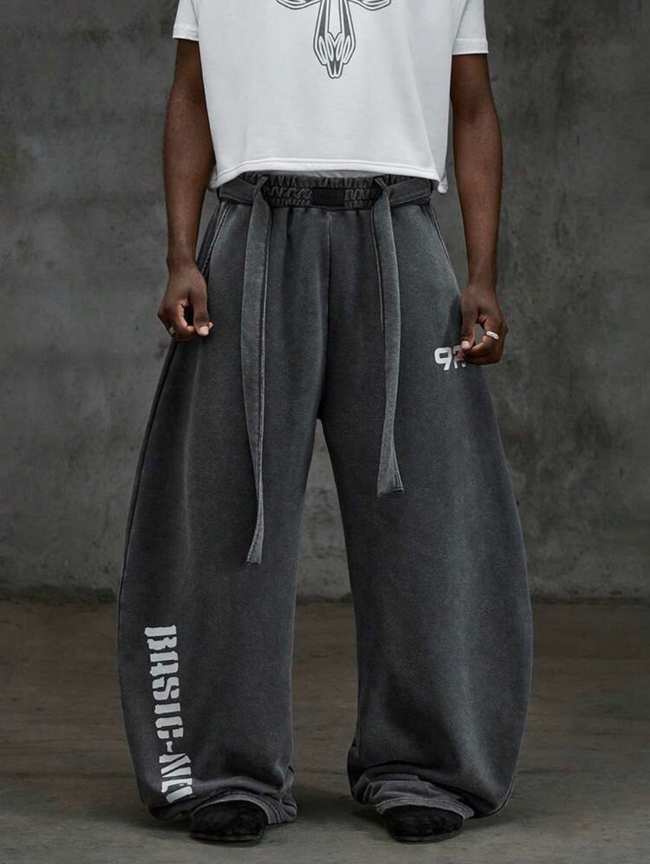 Men’s Washed Graphic Print Loose Sweatpants – Casual Streetwear Joggers