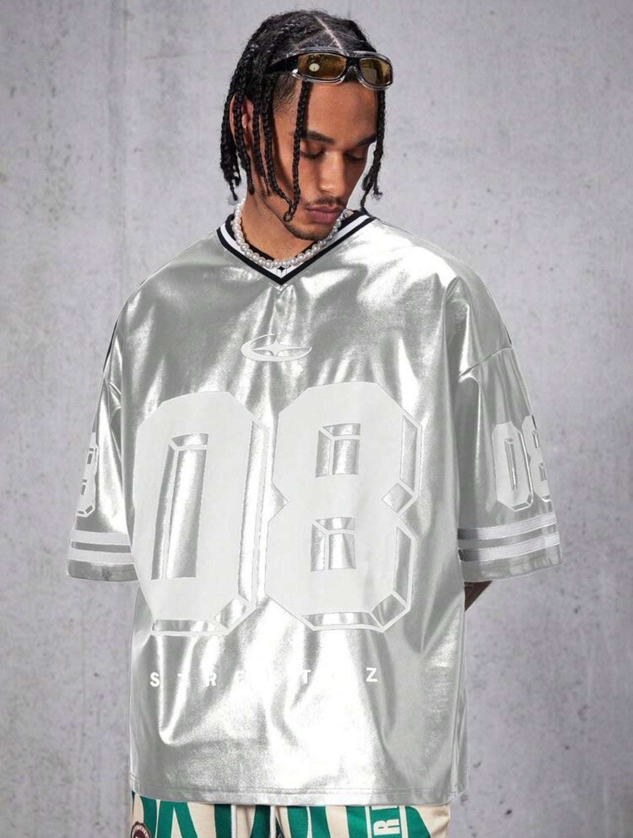 Men’s Loose Fit V-Neck Numeric Print Basketball Jersey Style Short Sleeve T-Shirt – Streetwear Top