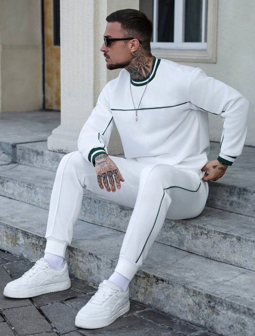 Men’s Fleece Thermal Lined Sweatshirt & Drawstring Sweatpants Two-Piece Set – Contrast Trim Casual Outfit