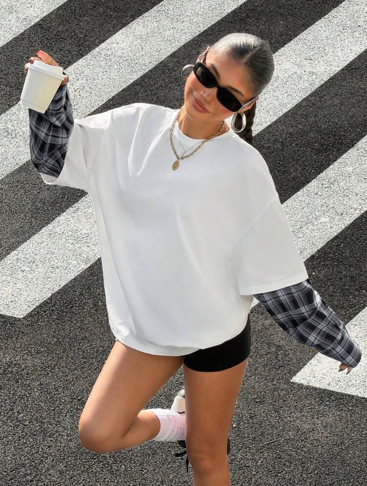 Women’s Contrast Color Knit T-Shirt – Casual Short Sleeve Top